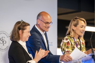 photo-584